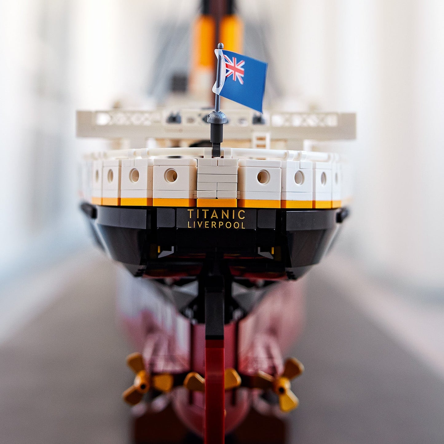 10294 LEGO® Titanic