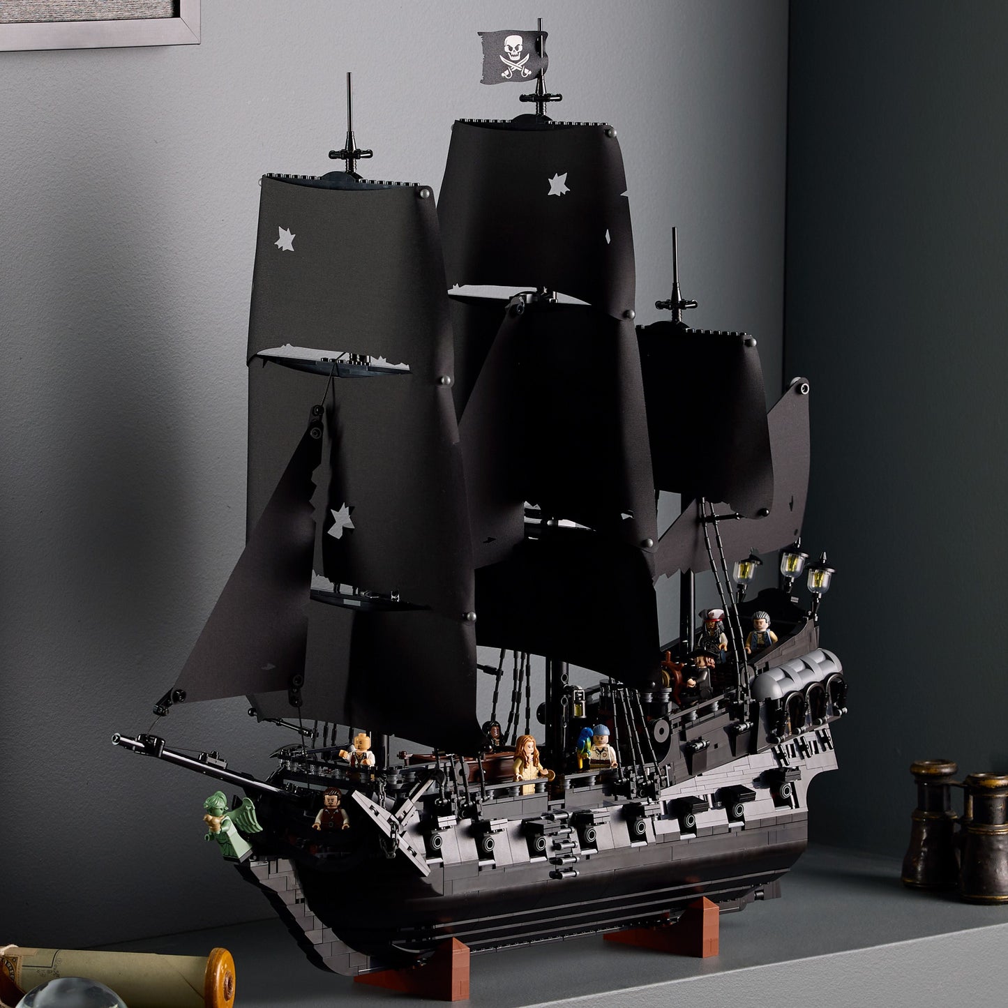 10365 Captain Jack Sparrow's Pirate Ship