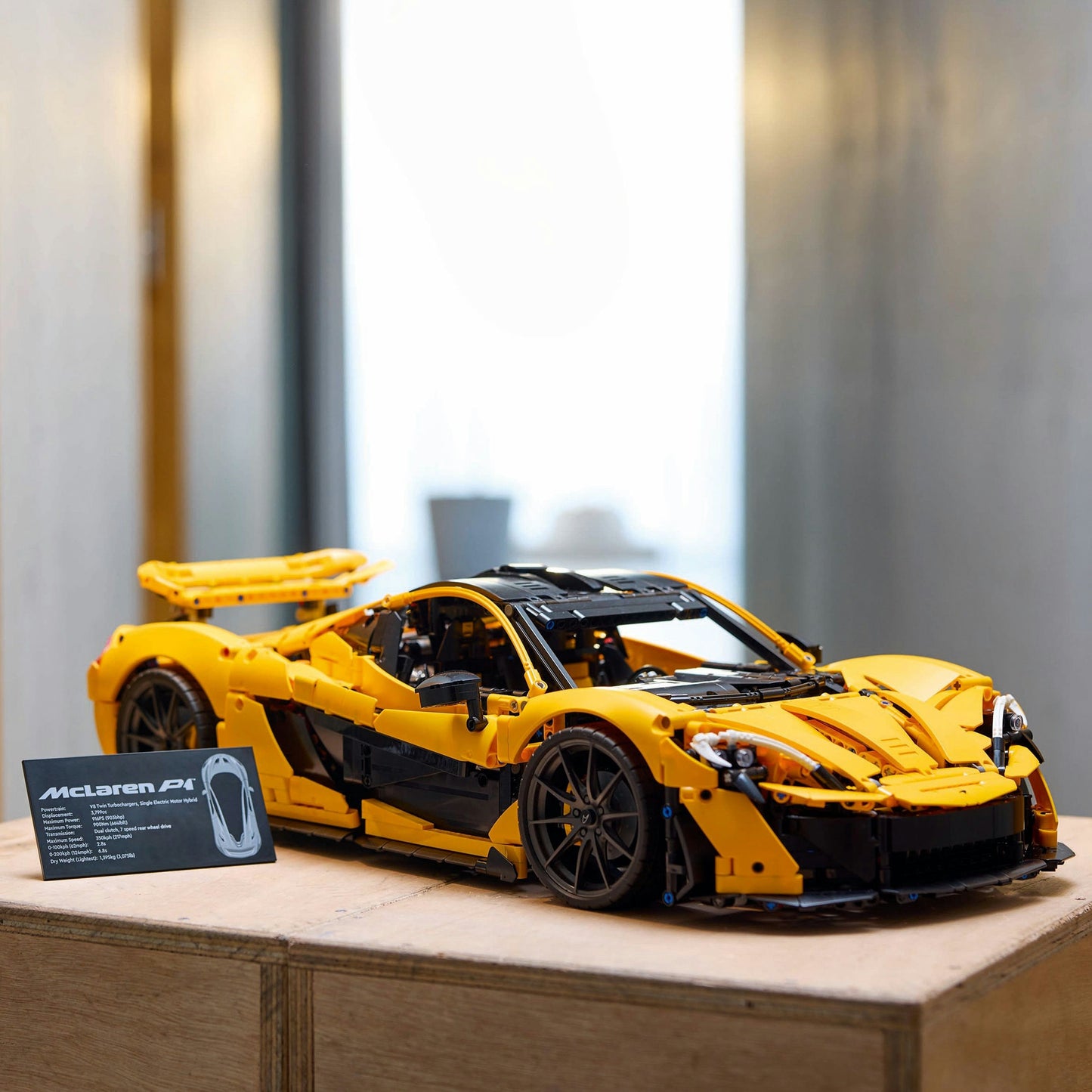 42172 McLaren P1™