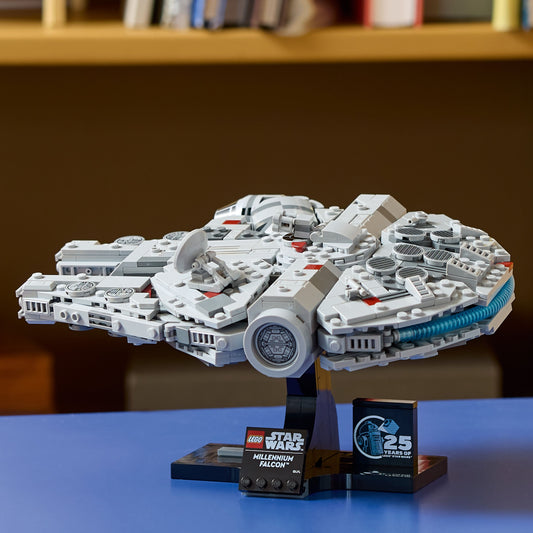 75375 Millennium Falcon™