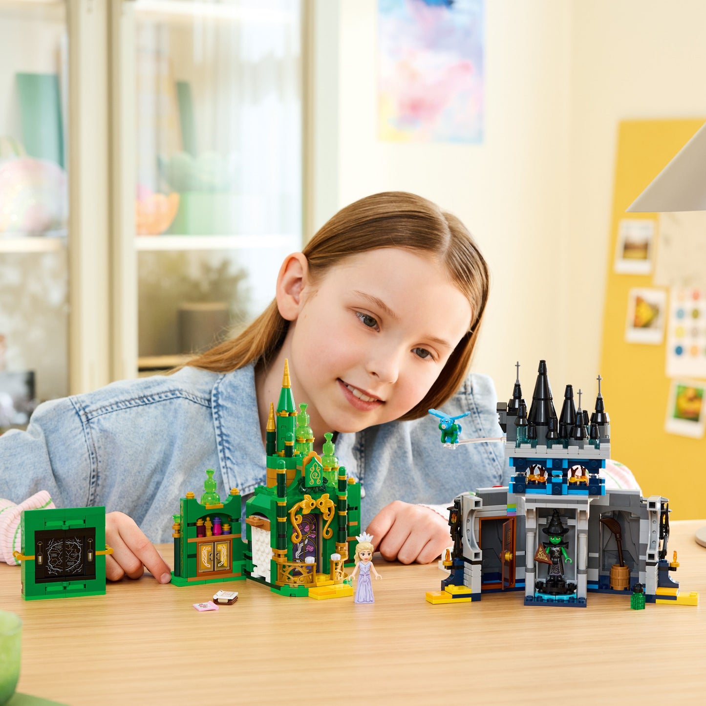 75689 Emerald City & Kiamo Ko Castle