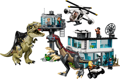 76949 Giganotosaurus and Therizinosaurus Attack