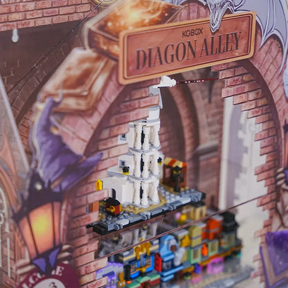 LEGO™Show Case For Diagon Alley™ Wizarding Shops PLUS (76444)